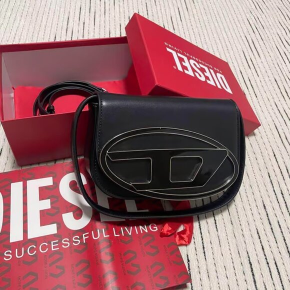 Diesel 1DR Shoulder Bag - Picture 1 of 5